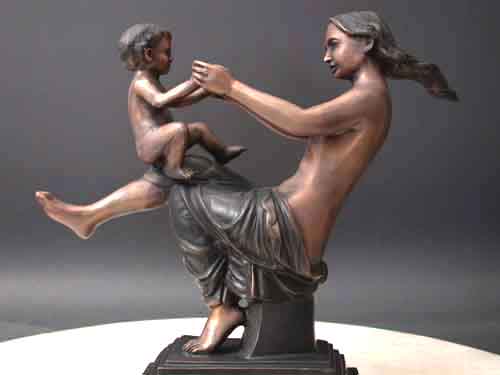 Image 0 of Bronze Mother with Child Sculpture Art 